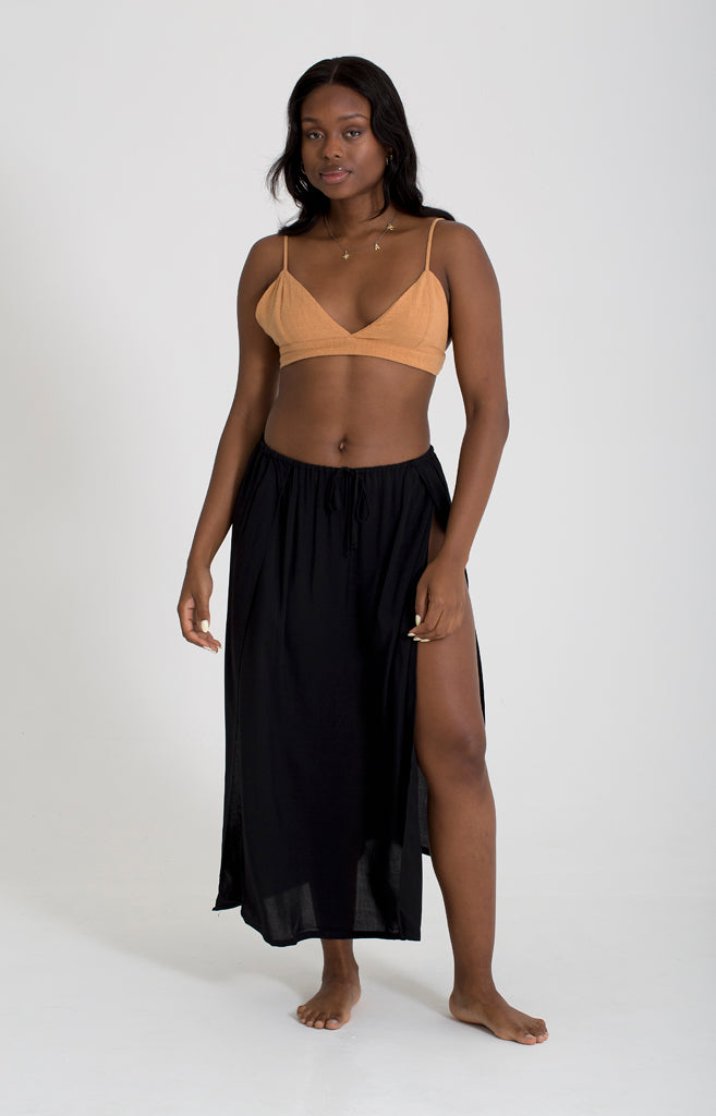 Cove Slit Skirt