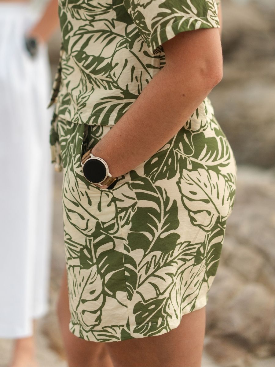 Brady Shorts Rayon Print -Olive Leaf