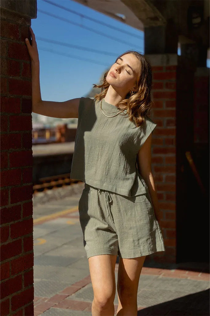 Freda Crop Top Muslin - Fatigue