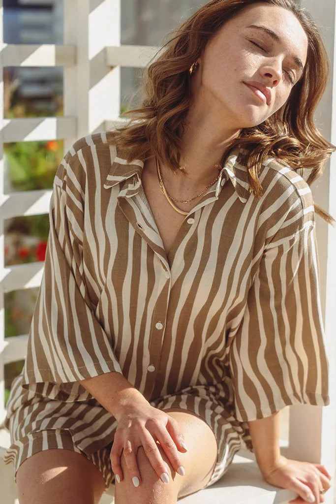 Savannah Surf Shirt in Cotton - Brown & Cream Print