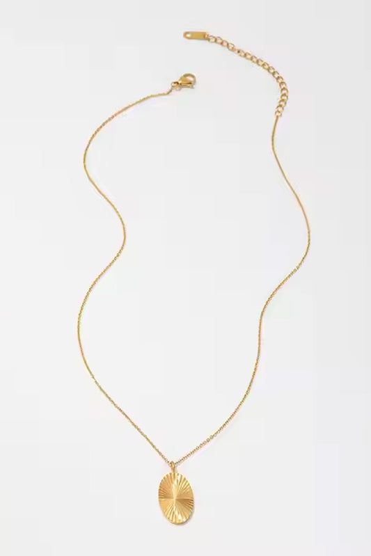 Sol Pendant Necklace